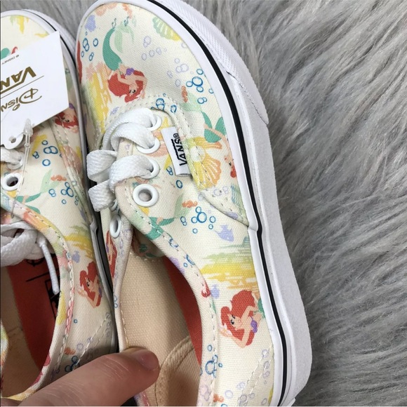 Vans Little Mermaid Disney Girls Lace Up Shoes Size 11.5 Youth